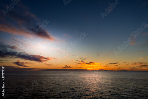 Sonnenuntergang am Meer © URS.INHO