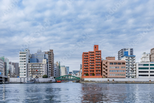 東京の湾岸エリアに建つビル群 photo
