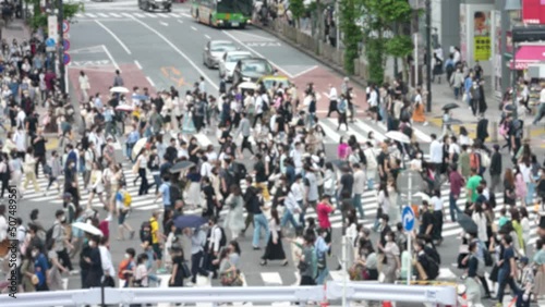 Wallpaper Mural 渋谷スクランブル交差点の混雑映像（ぼかし有り） Torontodigital.ca