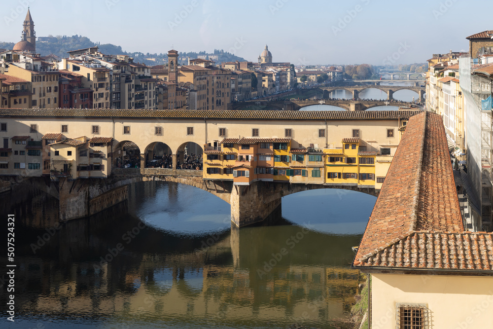Florenz, Italien: Blick von den Uffizien auf Ponte Vecchio