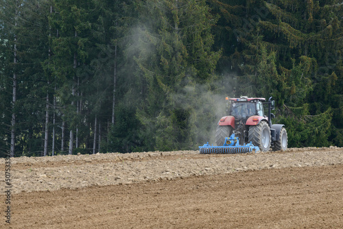 Rotary harrow in use [M] © Niko Troebst