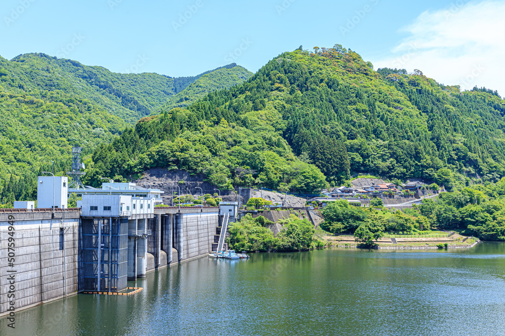 初夏の耶馬溪ダム 大分県中津市 Yabakei Dam in early summer. Ooita-ken Nakatsu city. 初夏の耶馬溪ダム 大分県中津市 Yabakei Dam in early summer. Ooita-ken Nakatsu city.