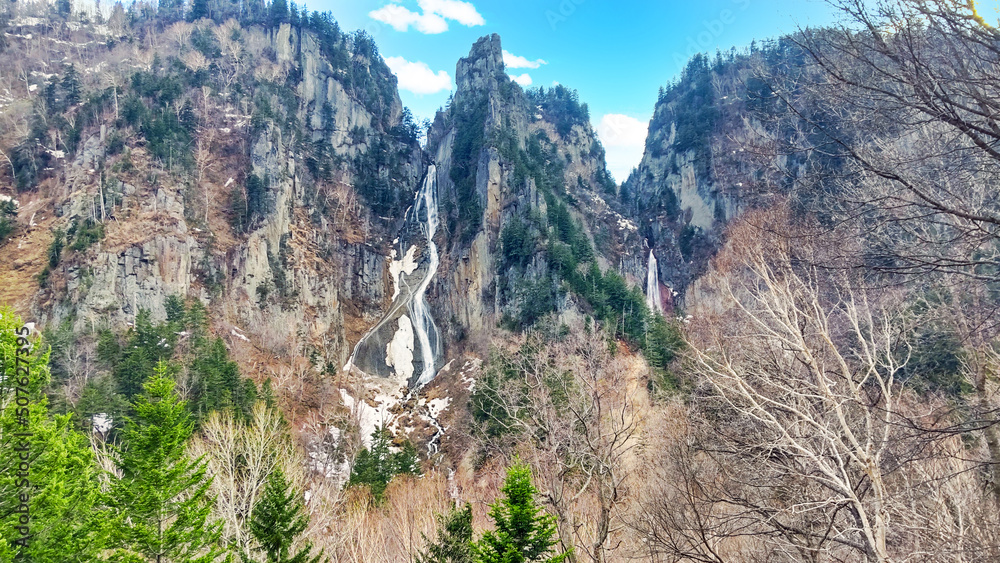 Naklejka premium 層雲峡 銀河の滝と流星の滝(北海道 上川町)