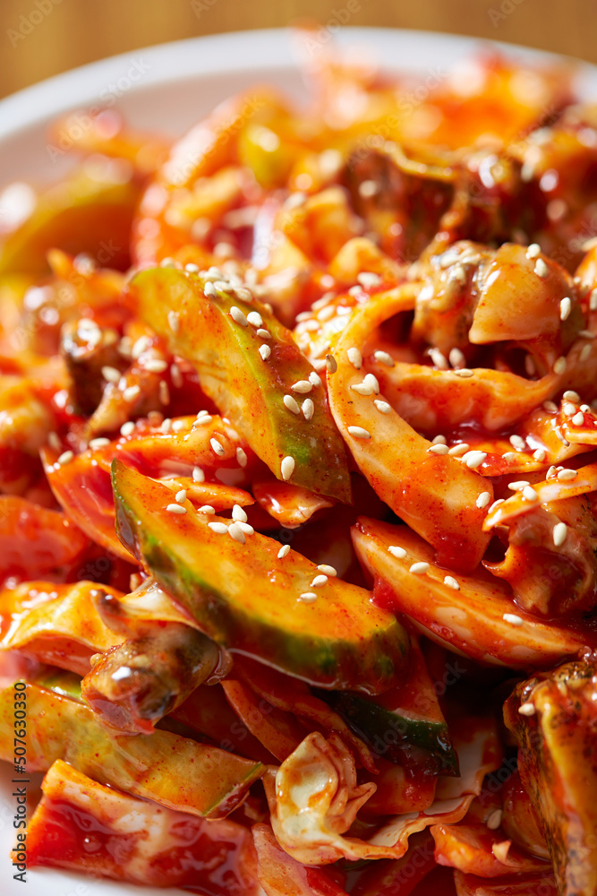Spicy Sea Snails with Thin Noodles