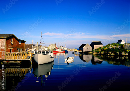 Fotografie boats in the harbor Peggy's cove nova scotia Canada