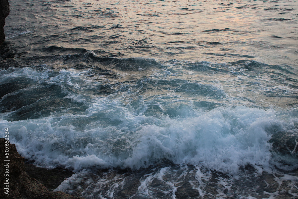 Fototapeta premium waves on the beach