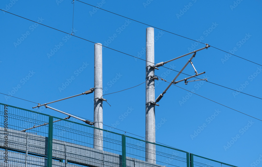 Electricity mast and energy cables of a train route