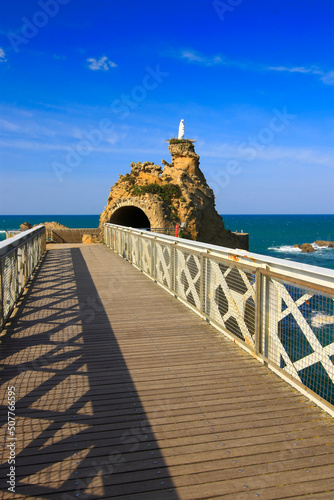 Biarritz, le rocher de la vierge