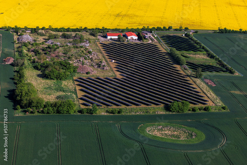Neubrandenburg, Photovoltaikanlage, Mecklenburg-Vorpommern, Deutschland, Luftaufnahme aus dem Flugzeug  photo