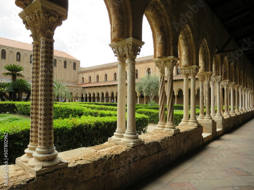 Fotografia chiostro, Duomo, Monreale, Palermo, Sicilia, Italia