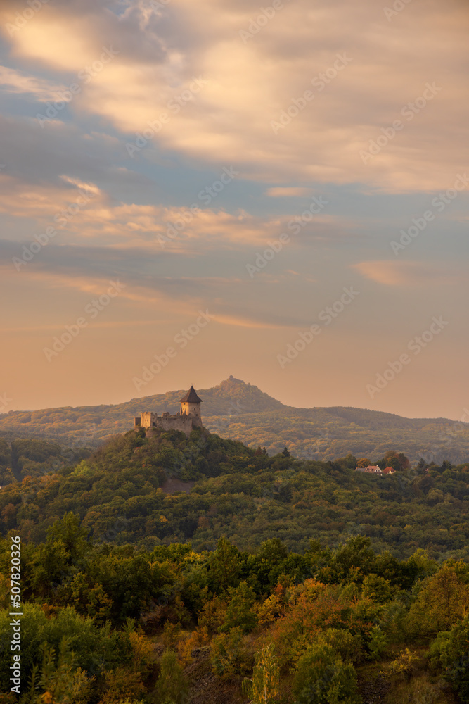 Somoska castle on Slovakia Hungarian border Somoska castle on Slovakia Hungarian border