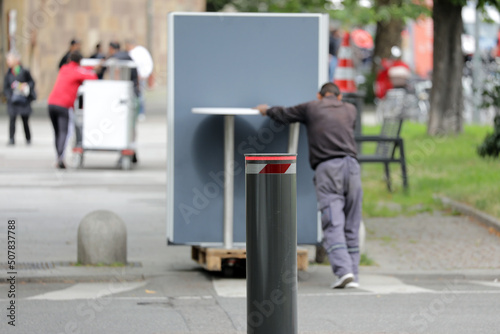 poller sperrung für abbau von einer messe