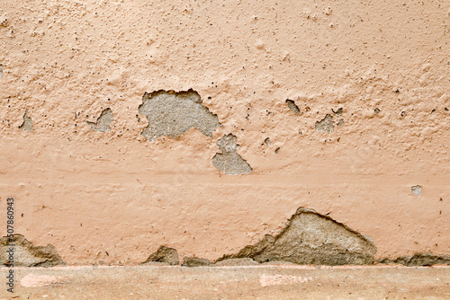 Wall paint that peels off and wears off.