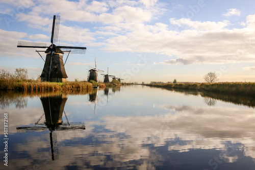 Windmills from the village of Kinderdijk, the Netherlands © YH