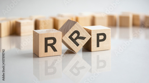 rrp - structured query language shot form on wooden block