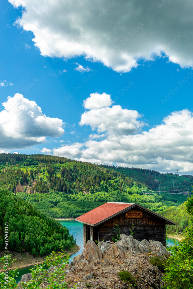 Wanderung rund um die Talsperre Leibis-Lichte bei Oberweißbach - Thüringen - Deutschland Wanderung rund um die Talsperre Leibis-Lichte bei Oberweißbach - Thüringen - Deutschland