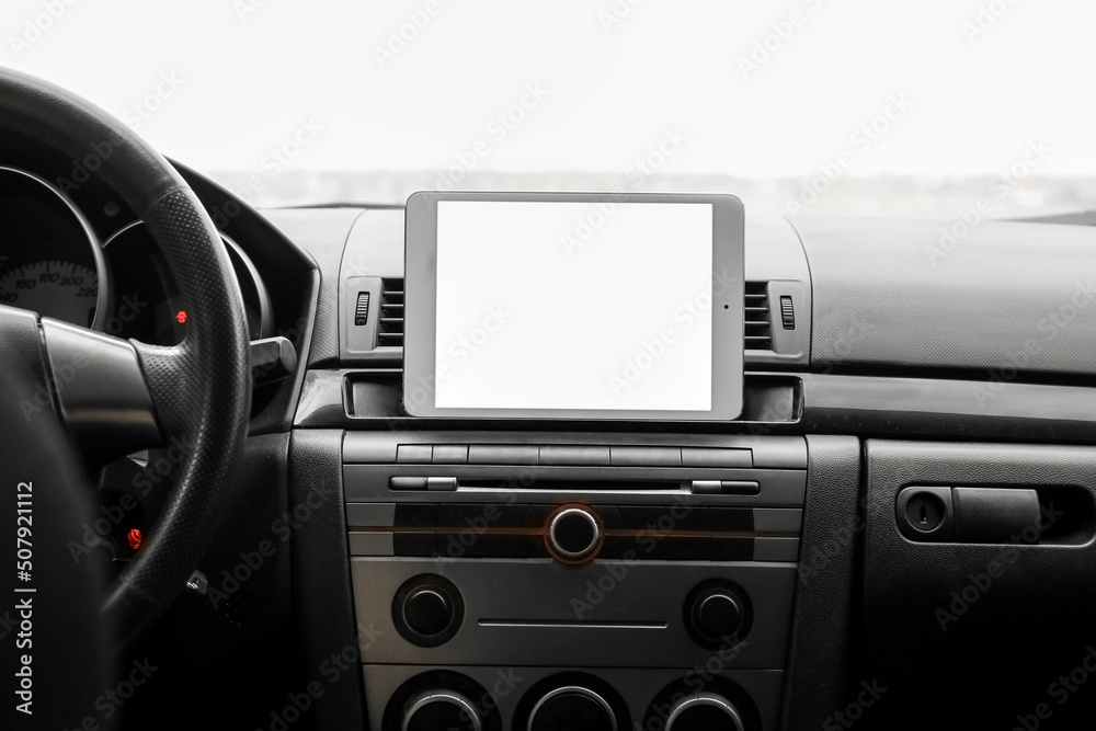 Tablet computer for navigation in modern car