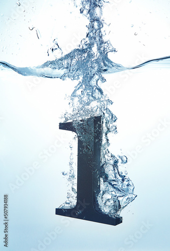 Momentary image using water and numbers.
