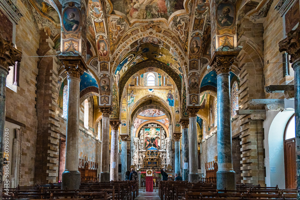 Interno della Chiesa della Martorana a Palermo