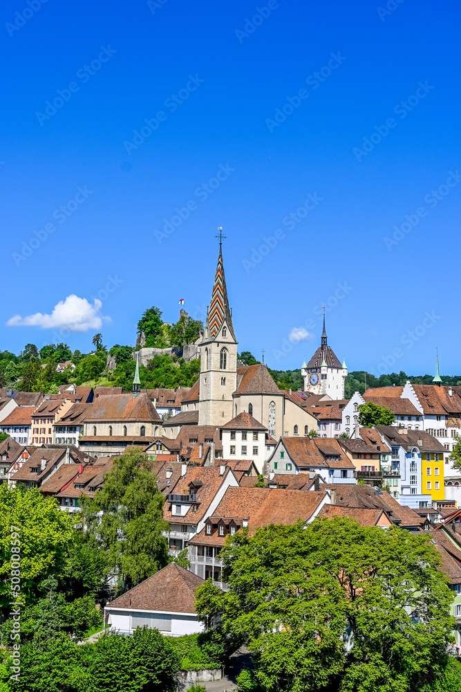 Stadt Baden, katholische Kirche, Stadtturm, Altstadt, Schlossberg, Ruine, Altstadthäuser, Aargau, Sommer, Schweiz