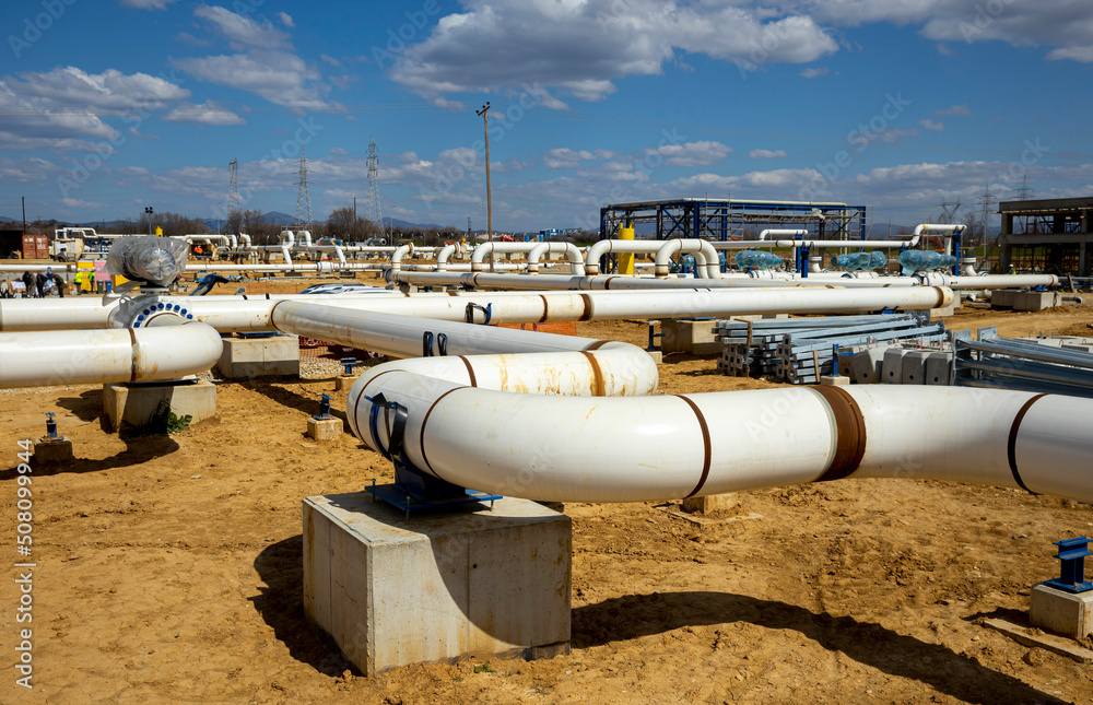 Interconnected natural gas pipeline network Interconnected natural gas pipeline network