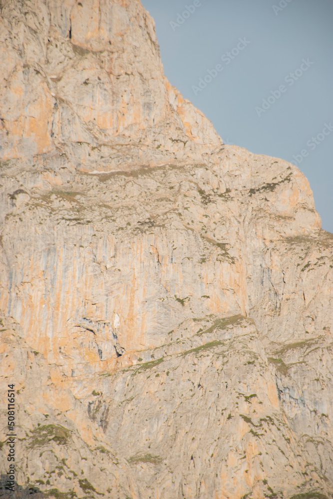 big formations in region country big formations in region country