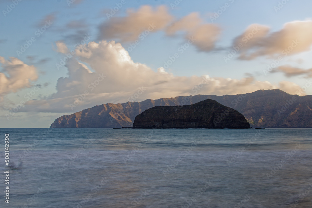 Hiva Oa (Polynésie Française) : Baie de Atuona