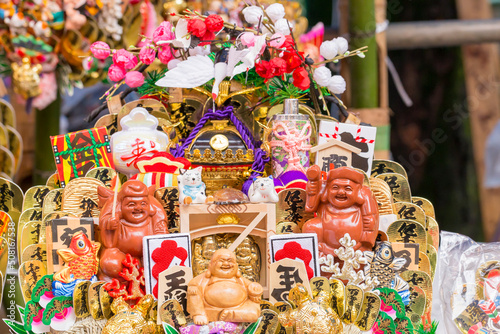 酉の市　熊手　神社　縁起物　商売繁盛　縁日