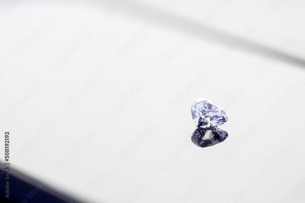 Heart Cut Diamond , diamond heart shape, D colour, Colorless