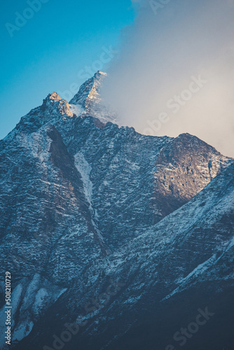 Der Piz Fess der Signina Gruppe im Surselva Tal im Kanton Graubünden in der Schweiz