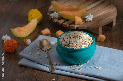 dry muskmelon seed