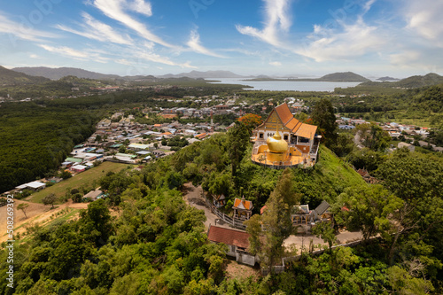 Wat Pra Tat Inkwan Phuket Thailand Kyaik-htiyo