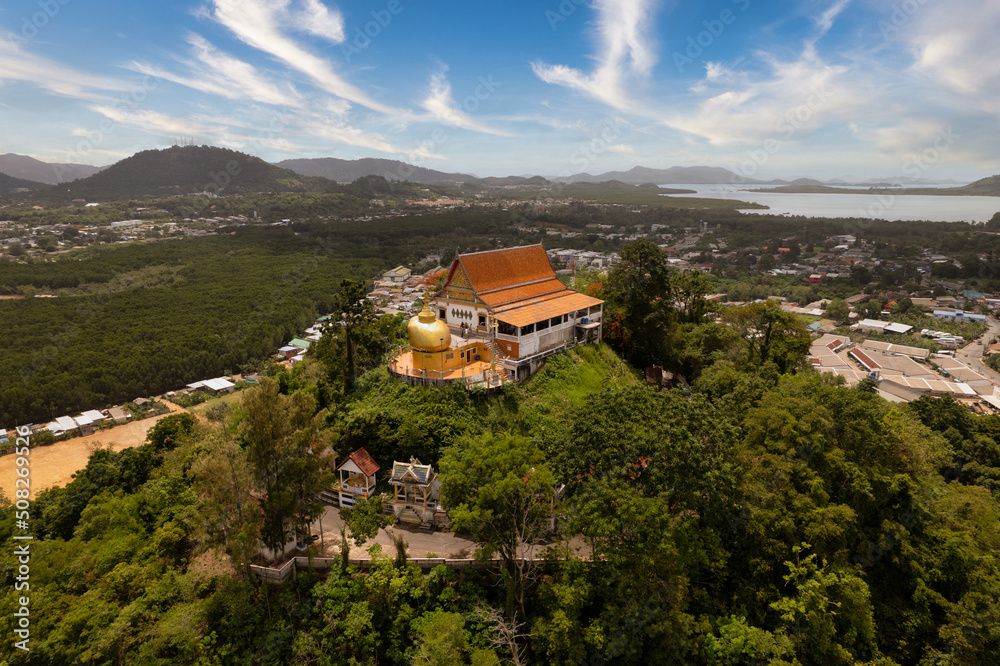 Wat Pra Tat Inkwan Phuket Thailand Kyaik-htiyo Wat Pra Tat Inkwan Phuket Thailand Kyaik-htiyo