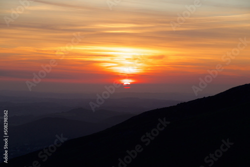 lever de soleil montagne  © pierreolivier