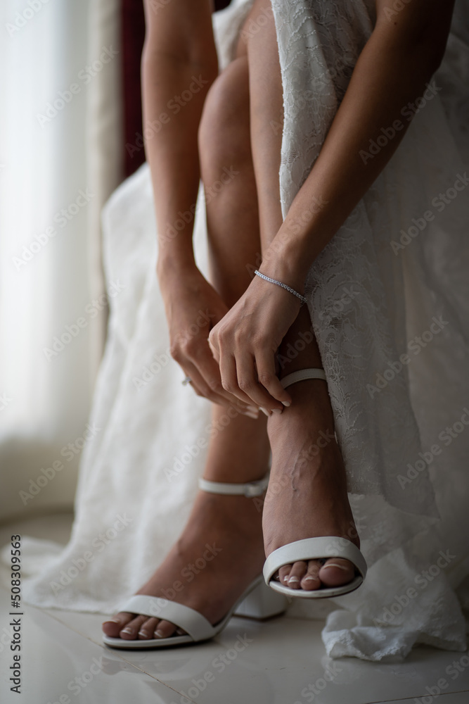 white wedding shoes for bride