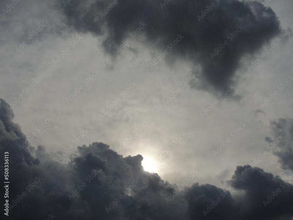 Céu em dia nublado antes da chuva Céu em dia nublado antes da chuva