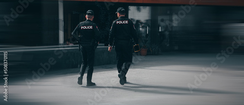Canvas-taulu Armenian police forces monitoring the streets