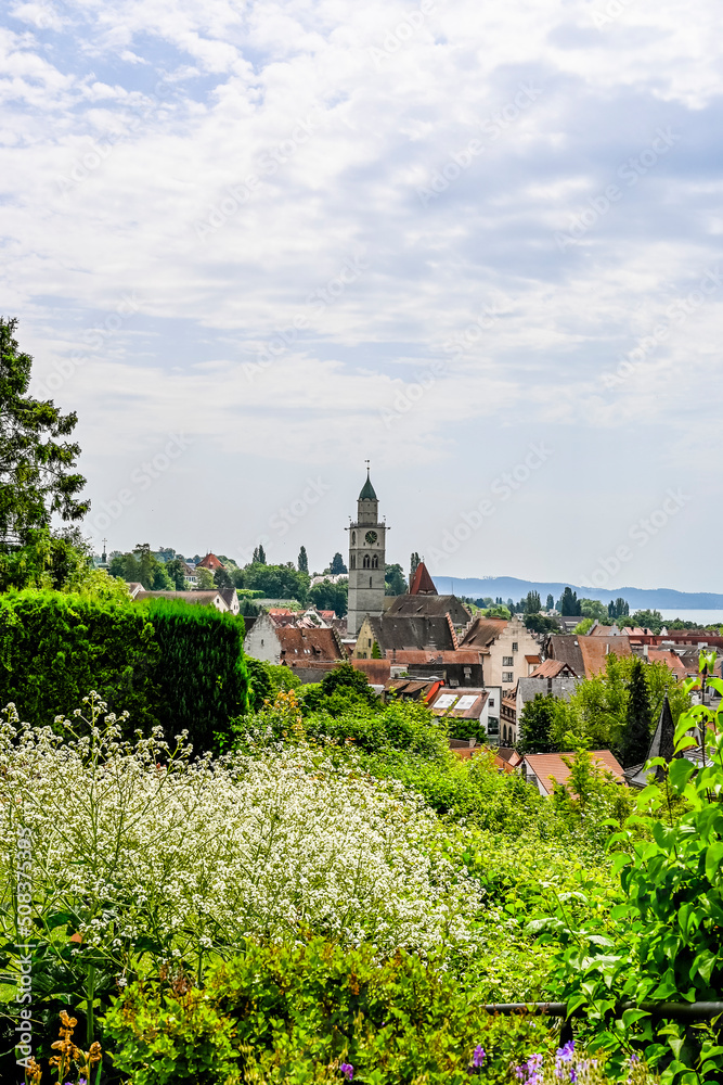 Fototapeta premium Überlingen, Münster, St. Nikolaus, Aussichtspunkt, Panorama, Gallerturm, Stadtbefestigung, Kirche, Altstadt, Altstadthäuser, Bodensee, Uhlandshöhe, Sommer, Baden-Württemberg, Deutschland