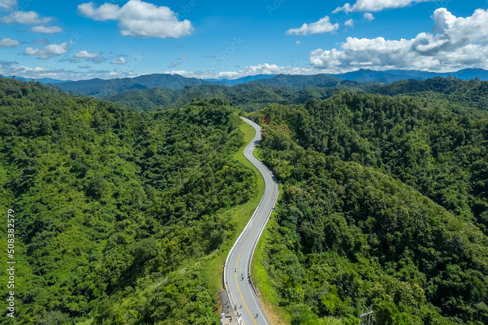 The zigzag road is similar to the number 3. This road is built on a mountain, past the forest in Nan, Thailand, so it will have good scenery, be famous, and have tourists who come to take pictures. The zigzag road is similar to the number 3. This road is built on a mountain, past the forest in Nan, Thailand, so it will have good scenery, be famous, and have tourists who come to take pictures.