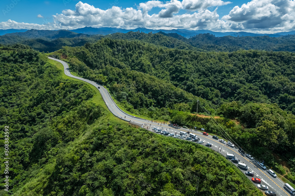 The zigzag road is similar to the number 3. This road is built on a mountain, past the forest in Nan, Thailand, so it will have good scenery, be famous, and have tourists who come to take pictures. The zigzag road is similar to the number 3. This road is built on a mountain, past the forest in Nan, Thailand, so it will have good scenery, be famous, and have tourists who come to take pictures.
