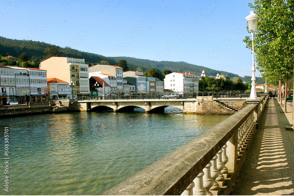 Naklejka premium the town of Cedeira with the Condomiñas River, vacation spot, A Coruña, Galicia, Spain,