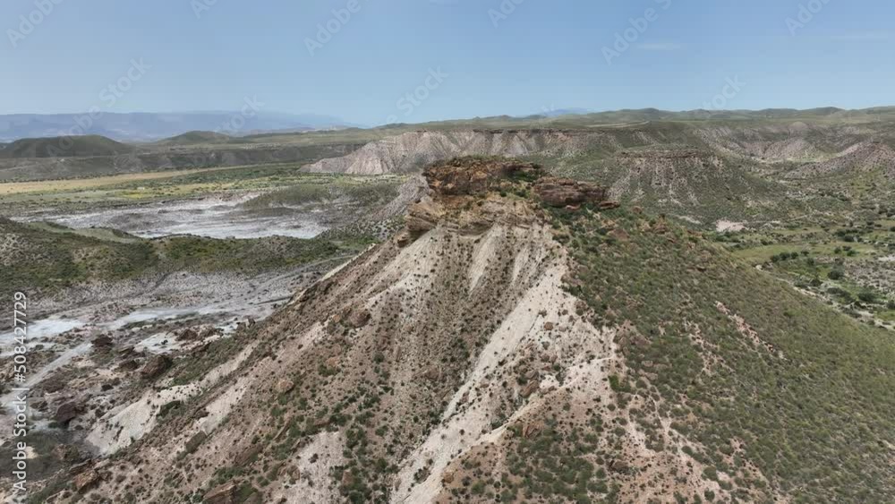 vista del inmenso desierto de Tabernas en la provincia de Almería, España