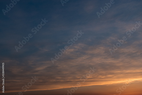 大人色の夕空