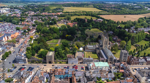 Foto An aerial view of the St Edmundsbury Cathedral in Bury St Edmunds, Suffolk, UK