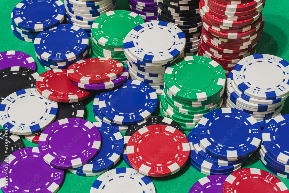 Casino tokens also known as casino or gaming chips, checks, or cheques are small discs used in lieu of currency in casinos. Casino tokens also known as casino or gaming chips, checks, or cheques are small discs used in lieu of currency in casinos.