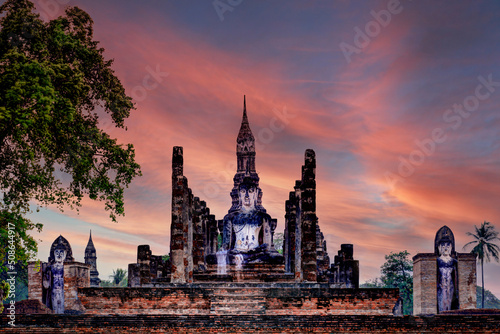 Fototapeta Scenery sunset at temple Sukhothai Historical Park in Thailand.