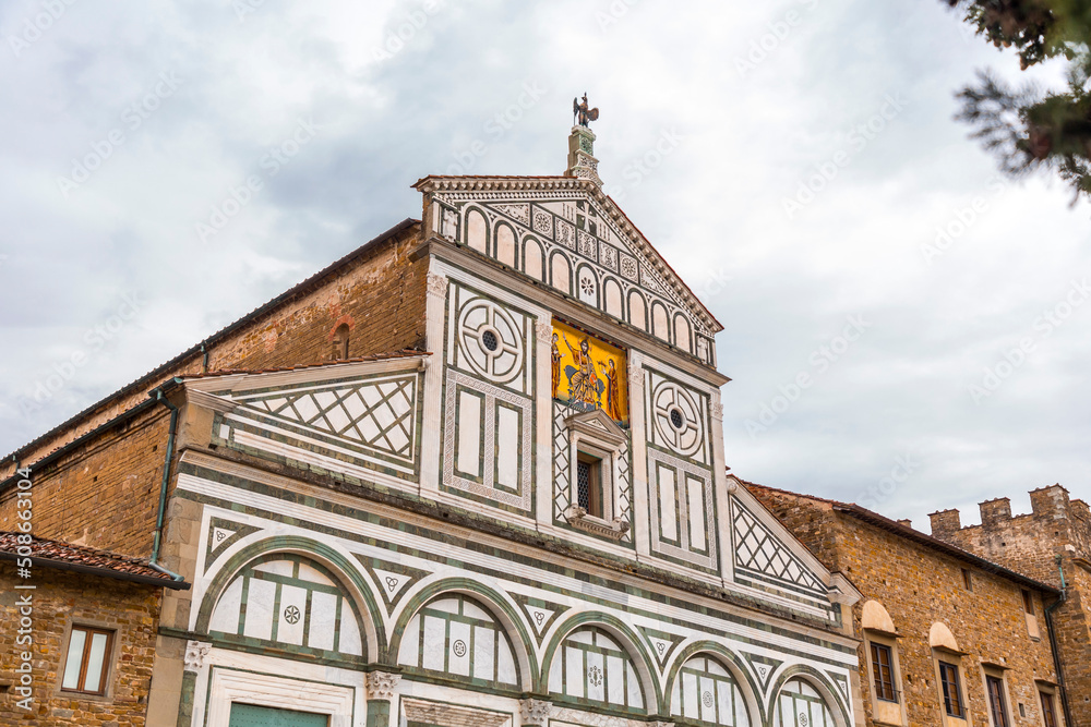 Obraz premium San Miniato al Monte Basilica in Florence, Italy