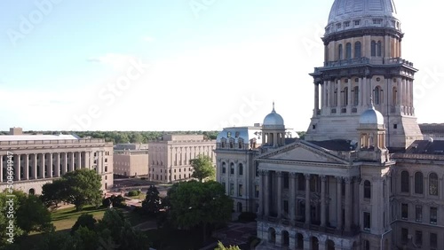 Illinois Capitol building in Springfield, IL photo