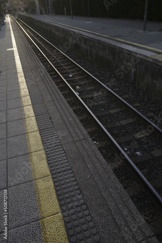 Fototapeta Naklejka Na Ścianę i Meble -  railway tracks in the morning