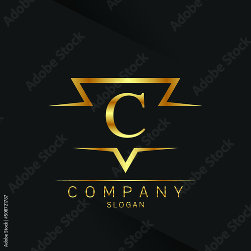 C letter logo Gold 3D